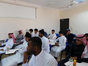 Head of Construction Engineering Department in Al-Qunfudhah Holds an Open Meeting with the Students of the Department